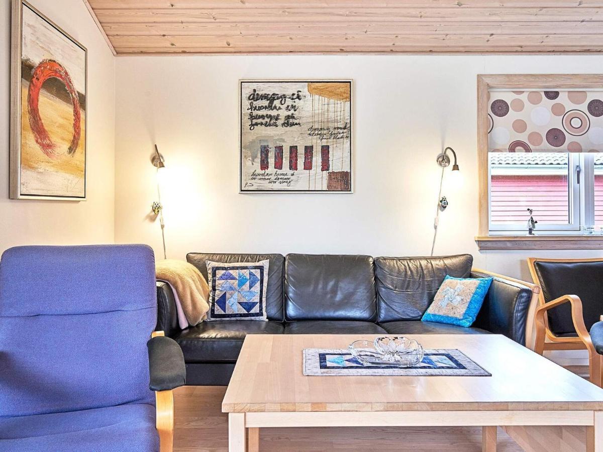 8 Person Holiday Home In Gudhjem Extérieur photo